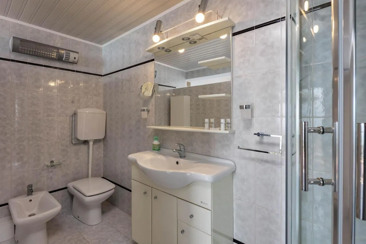 Adriatic Pearl Suite 1 And Adriatic Pearl Suite 2 - Happy Rentals Kraljevica